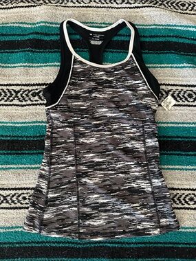 Tek Gear *NWT* Women's Active Racerback Tank Top